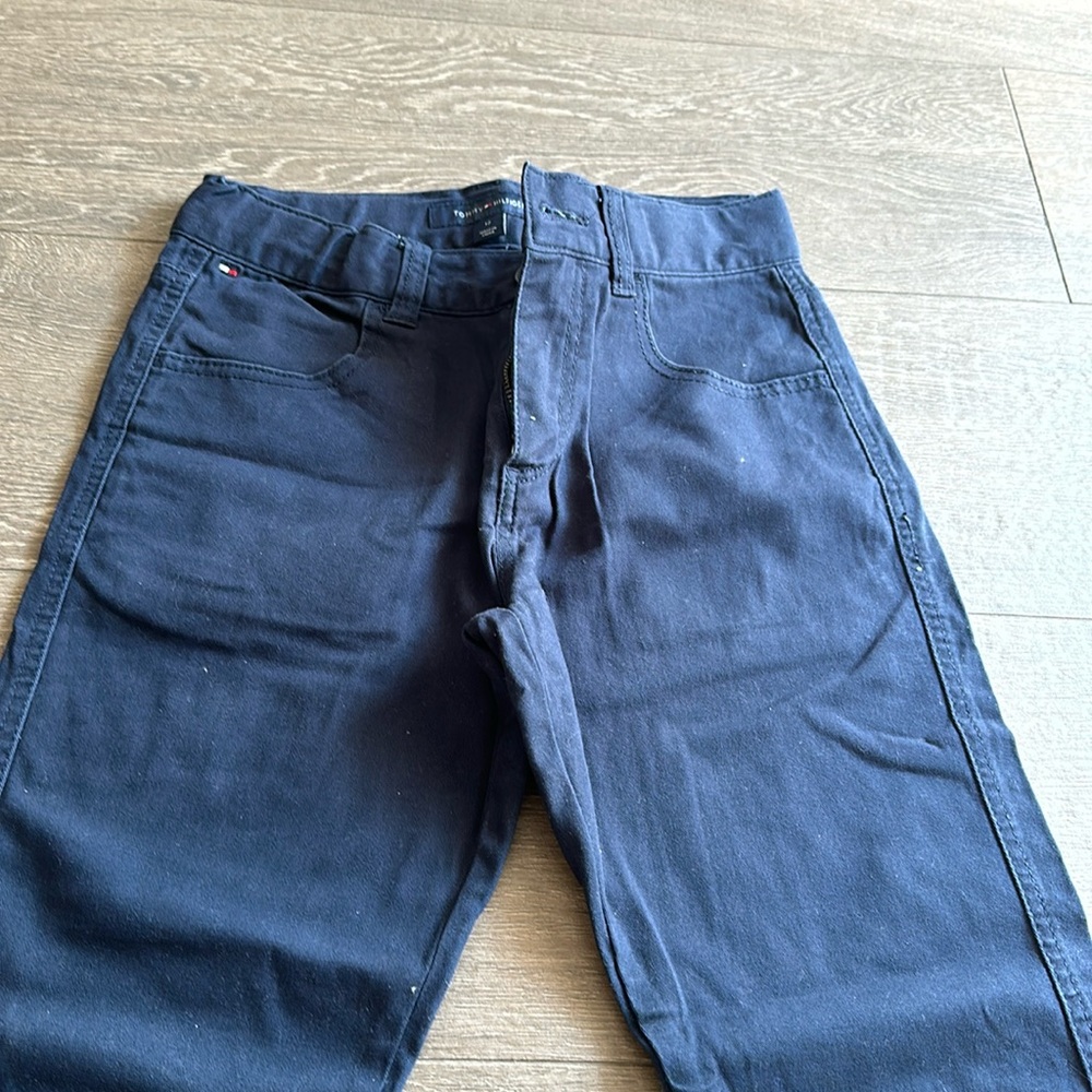 Tommy Hilfiger boys size 12 adjustable waist chinos. Navy blue